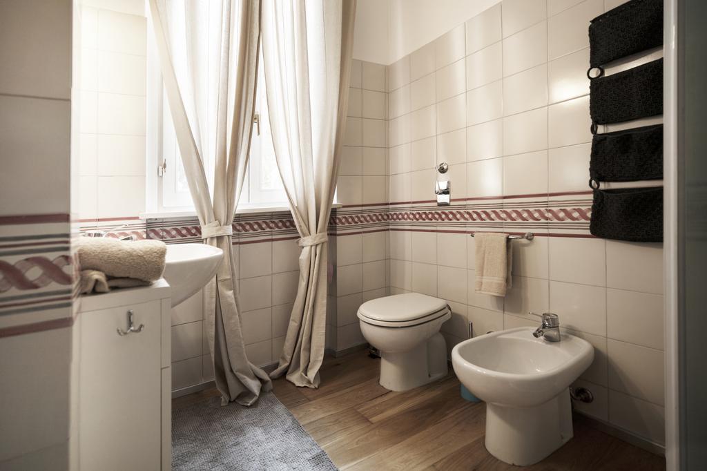 Hemeras Boutique Homes - City Center Design Flats Мілан Екстер'єр фото